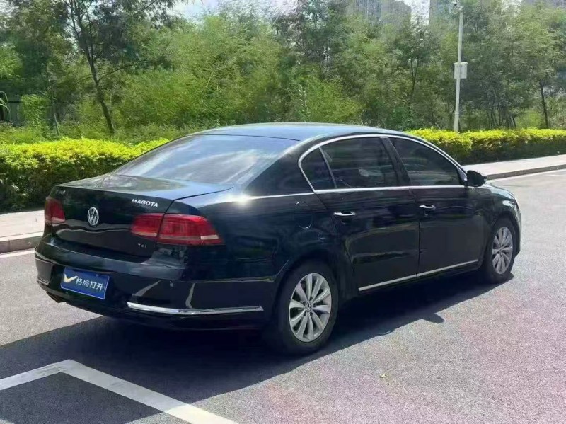 东莞16年大众迈腾8