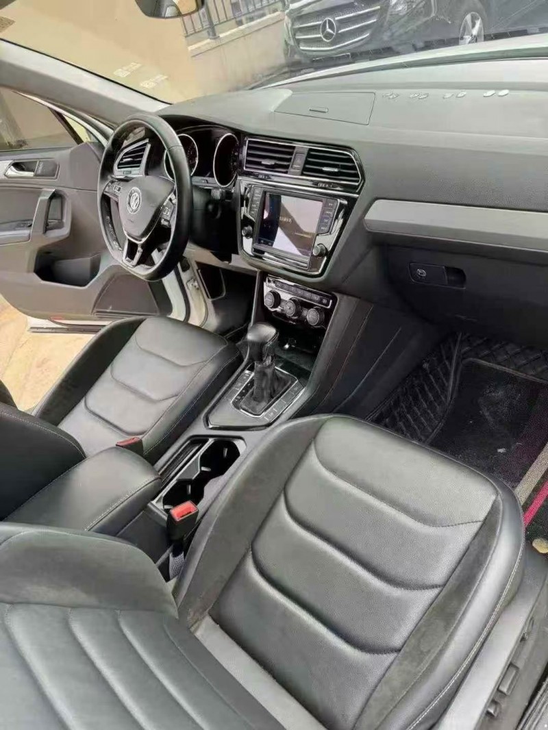 苏州19年大众途观6