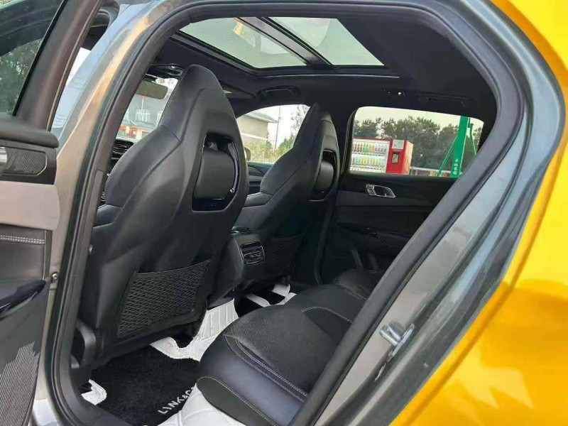 徐州22年领克037