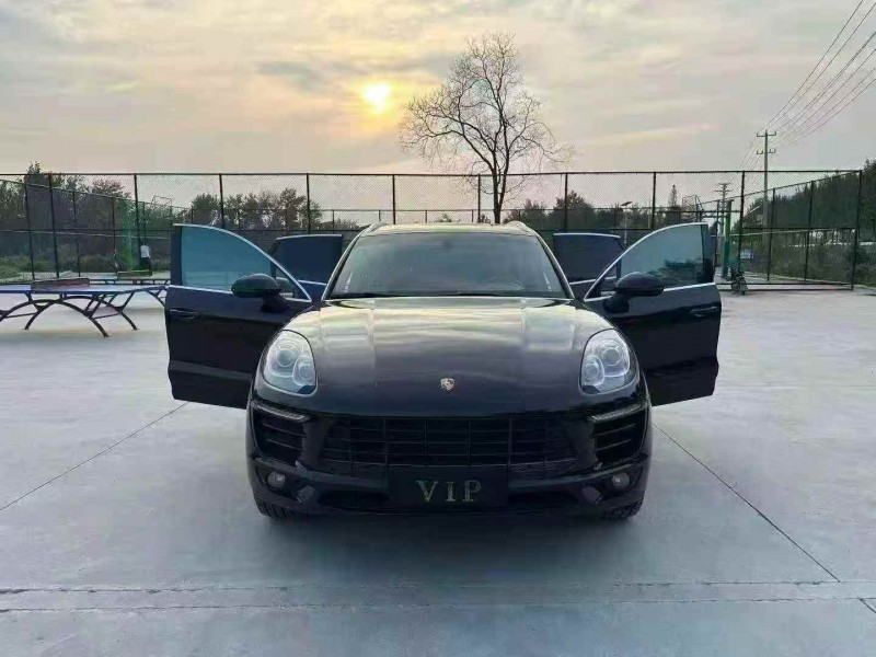 徐州14年保时捷Macan7