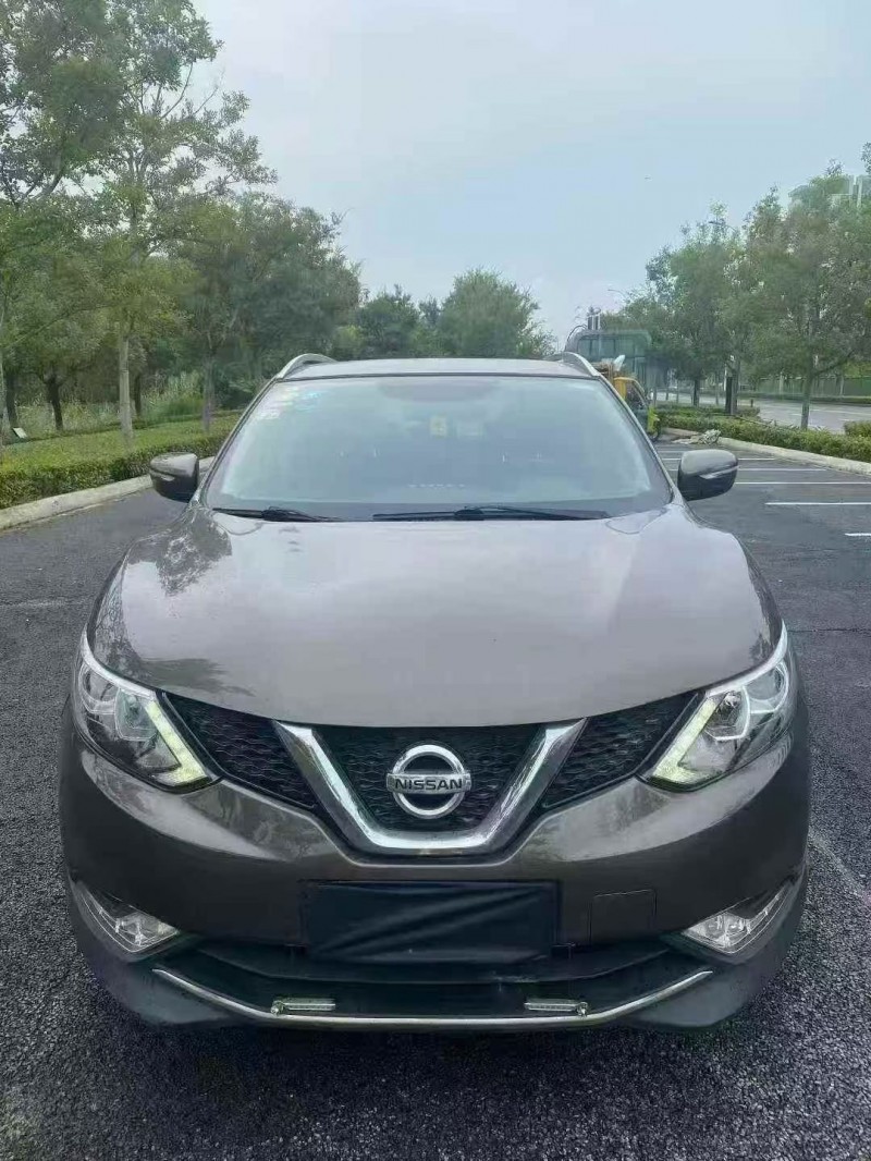 苏州18年日产逍客1