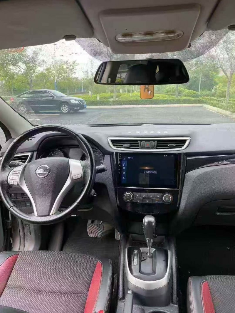 苏州18年日产逍客4