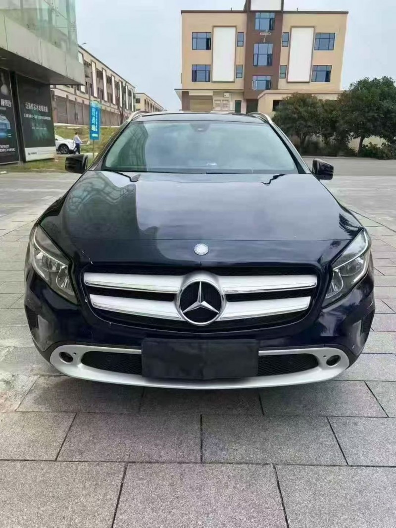 衡阳15年奔驰GLA1