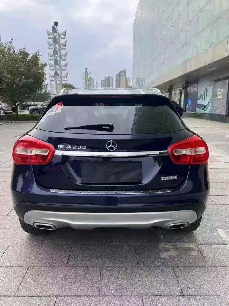 衡阳15年奔驰GLA6