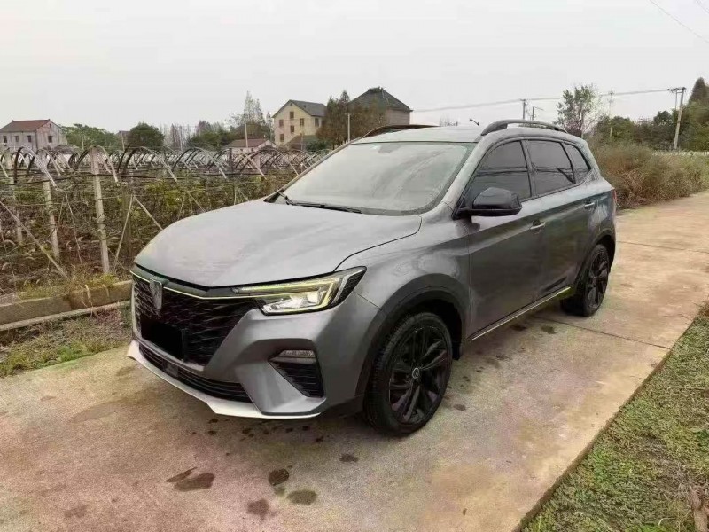 湖州20年荣威RX52