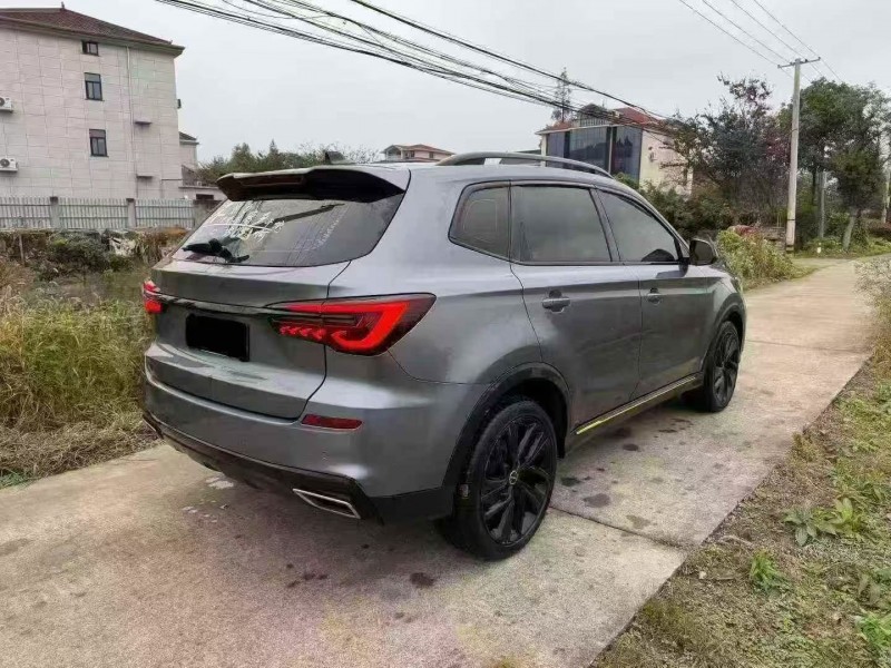 湖州20年荣威RX57