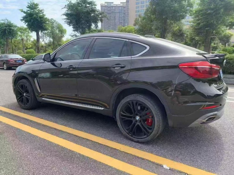 汕头17年宝马X68