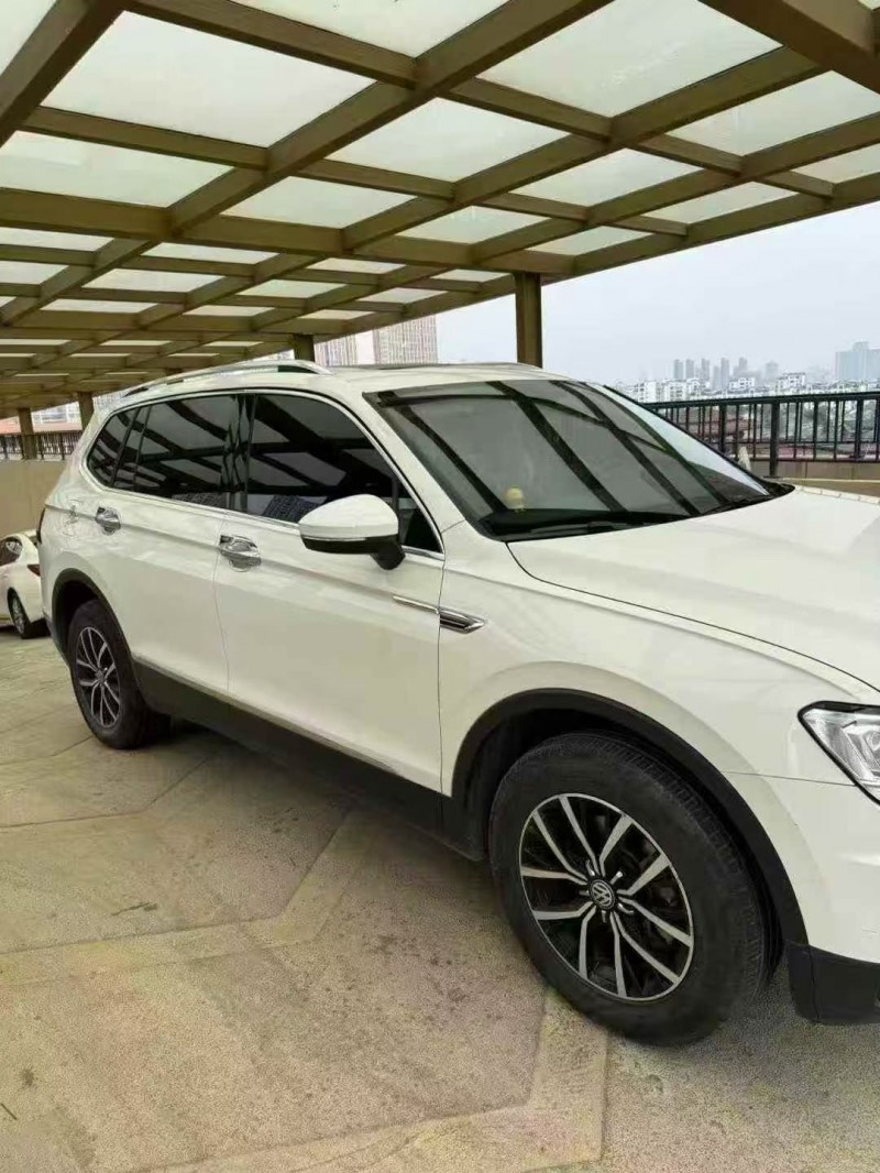 苏州19年大众途观2