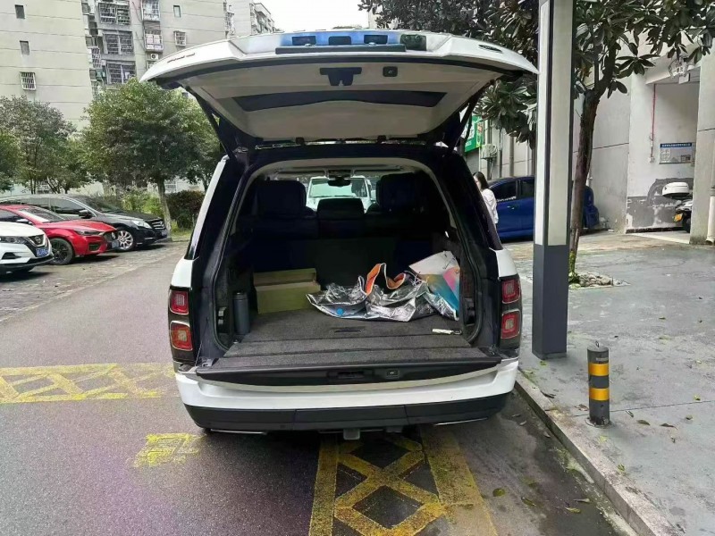 重庆21年路虎发现6