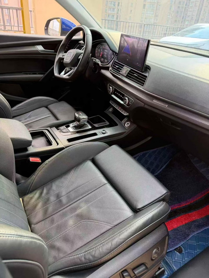 苏州22年奥迪Q56