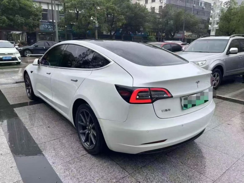 苏州20年特斯拉MODEL 38