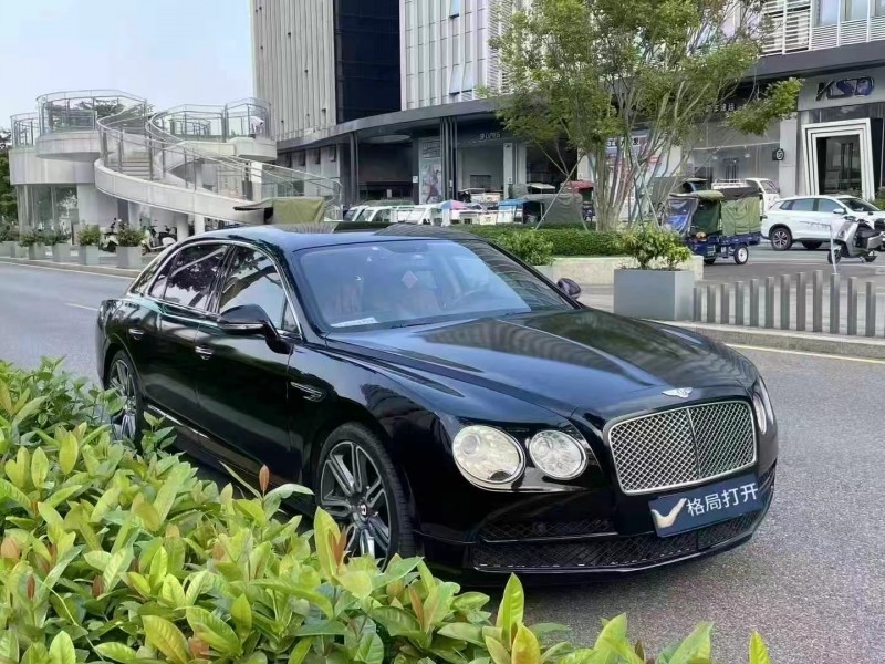 深圳17年宾利飞驰2