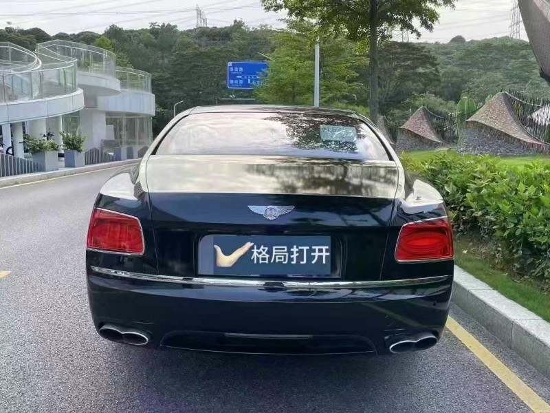 深圳17年宾利飞驰9