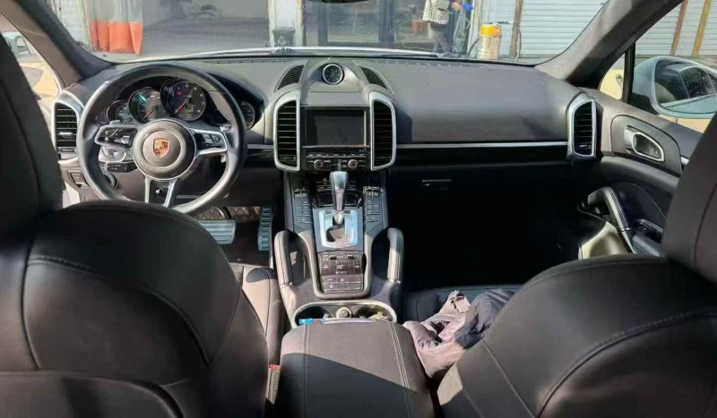 苏州16年保时捷卡宴5