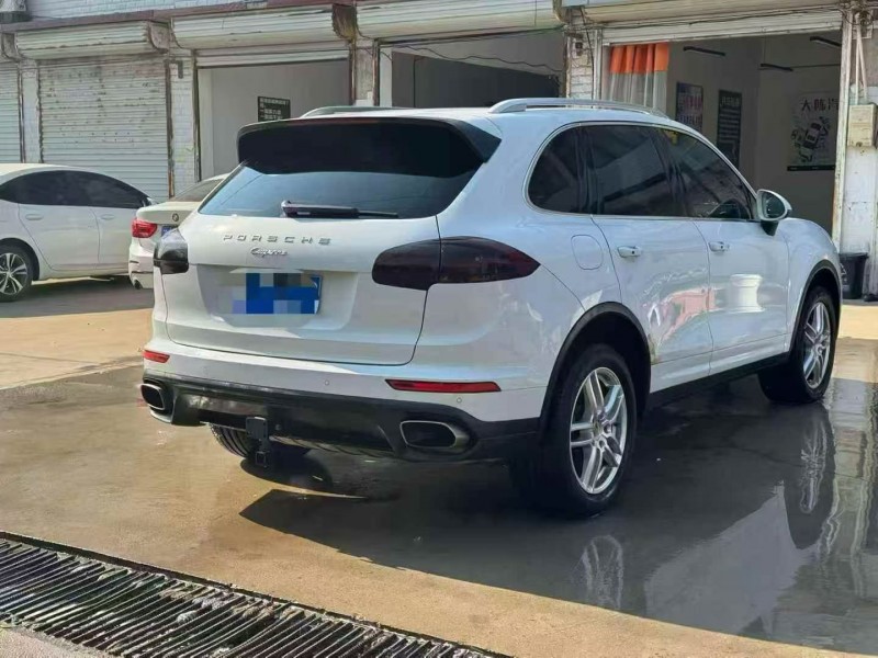 苏州16年保时捷卡宴6