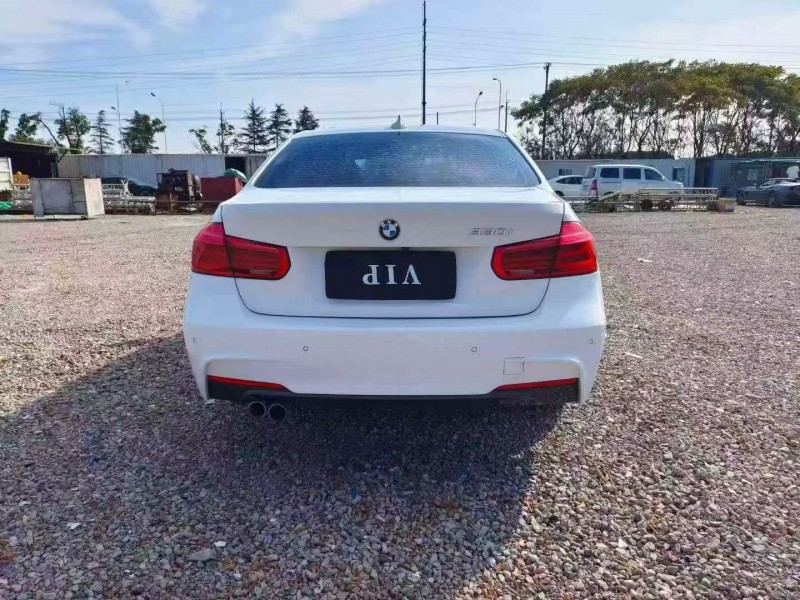 连云港17年宝马3系9