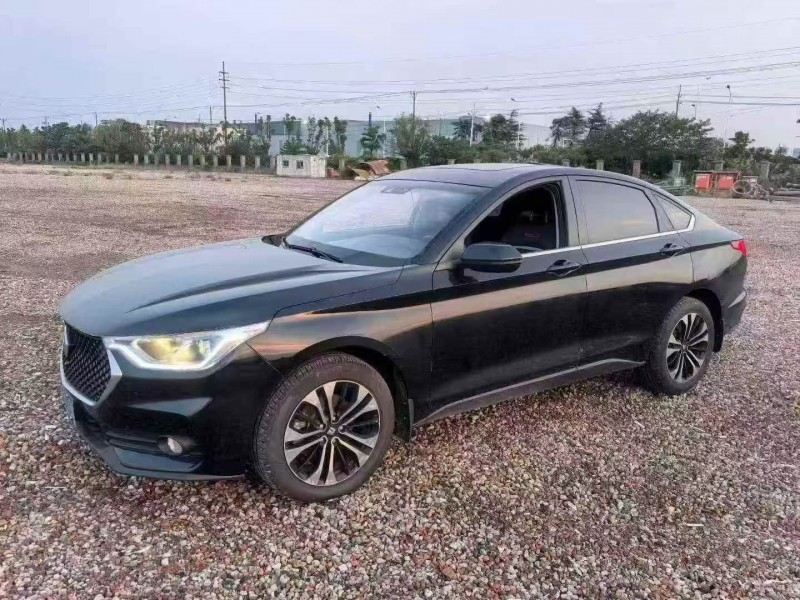 苏州20年宝骏RC63