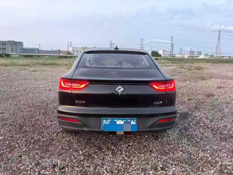 苏州20年宝骏RC69