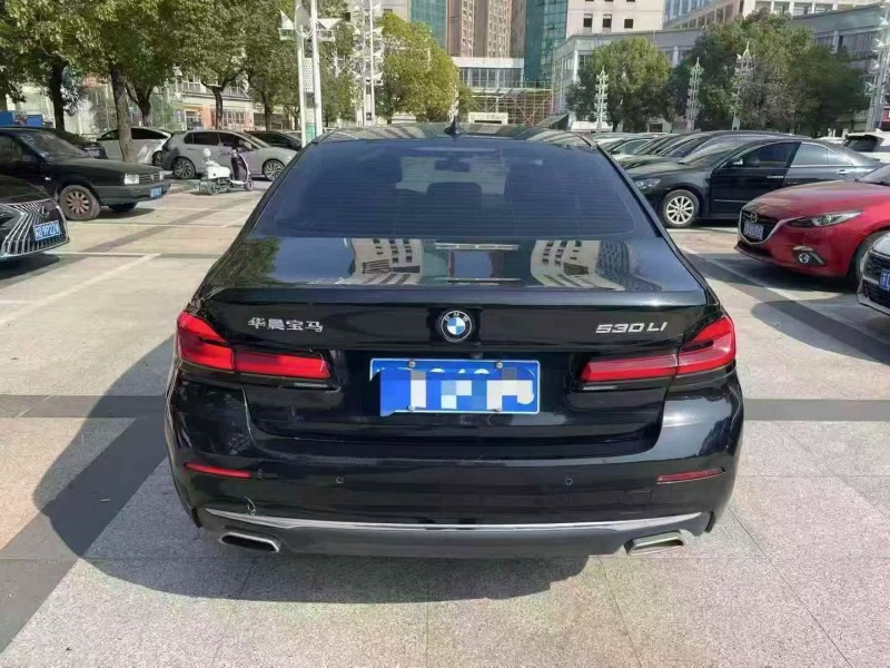 无锡22年宝马5系9