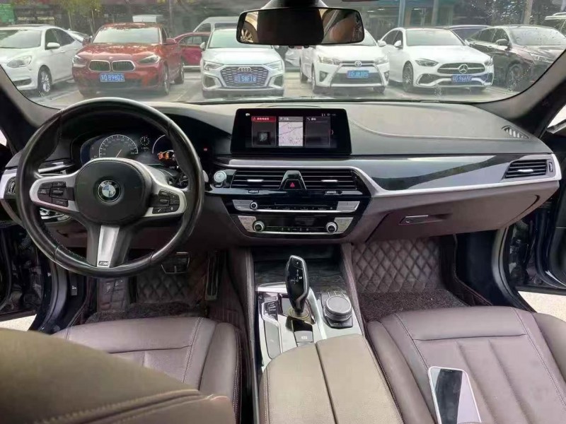 徐州19年宝马5系4