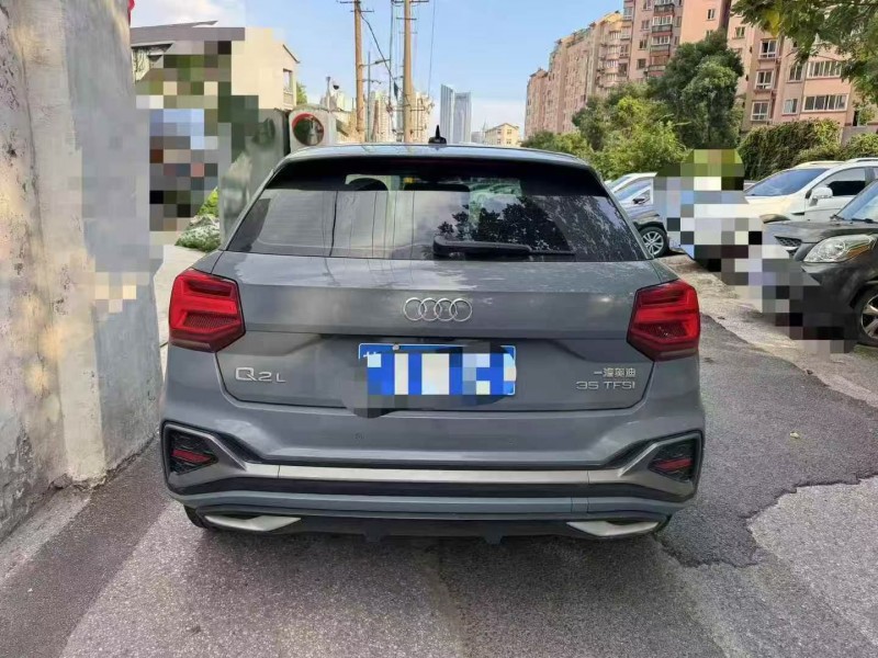 镇江22年奥迪Q28