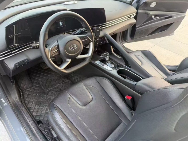 枣庄22年现代伊兰特5