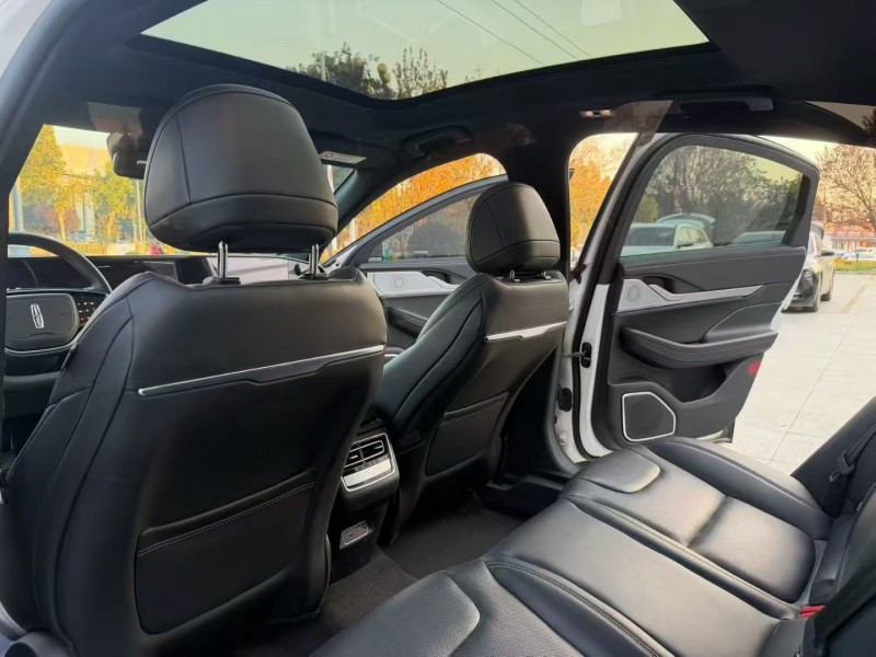 东营23年林肯ZI酷5