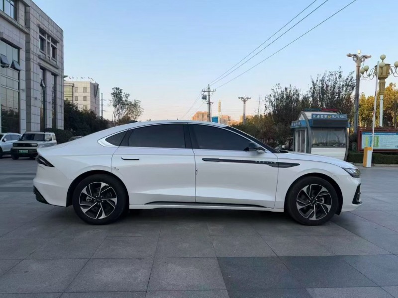 东营23年林肯ZI酷7