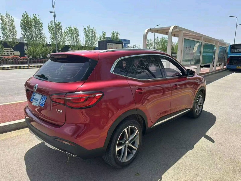 东营19年名爵HS7