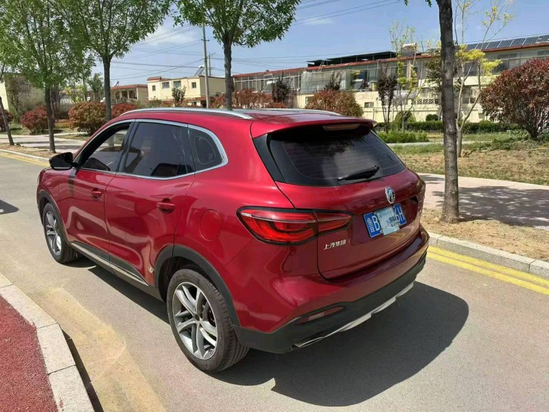 东营19年名爵HS8