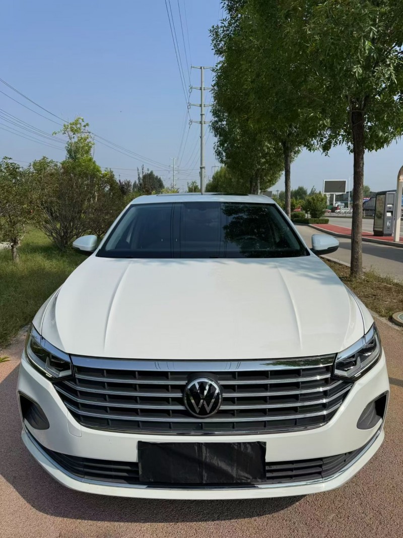 枣庄22年大众朗逸1