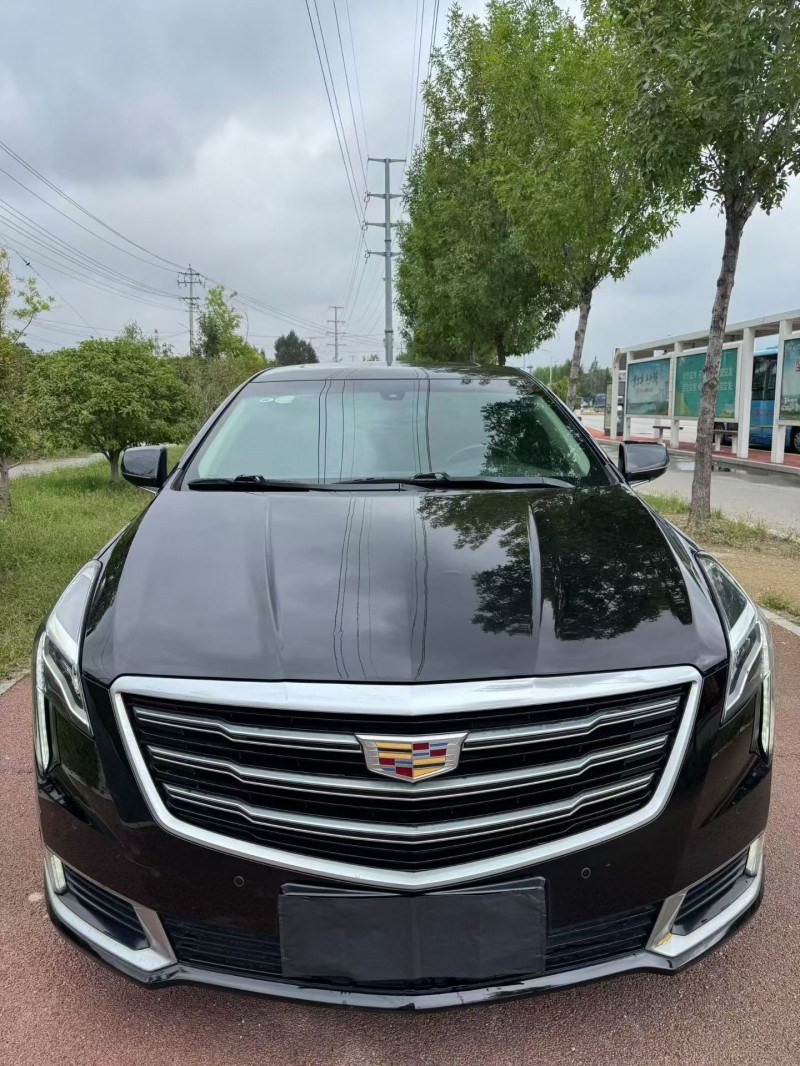 东营17年凯迪拉克XTS1