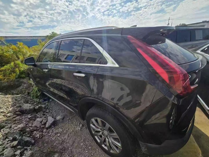 常州22年凯迪拉克XT42