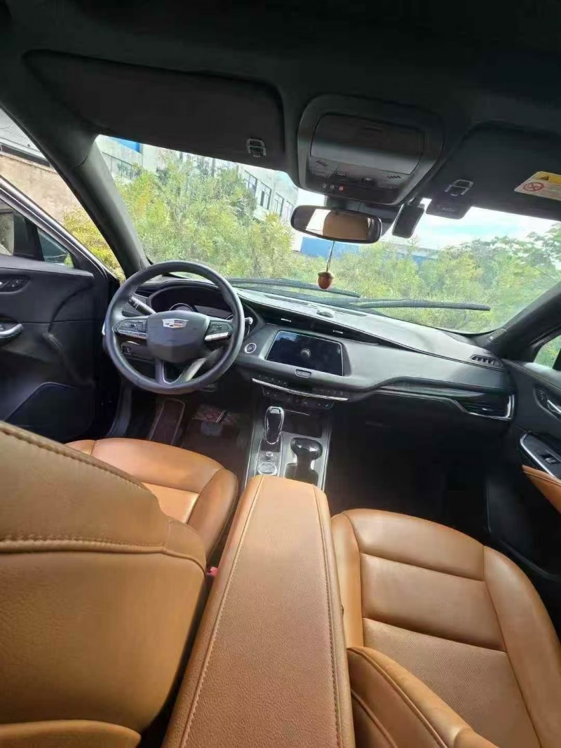 常州22年凯迪拉克XT44