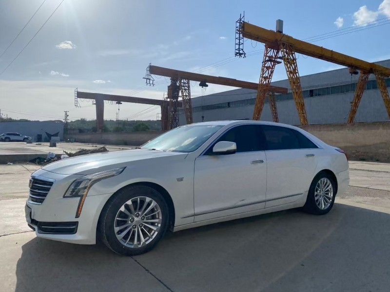 兰州18年凯迪拉克CT63