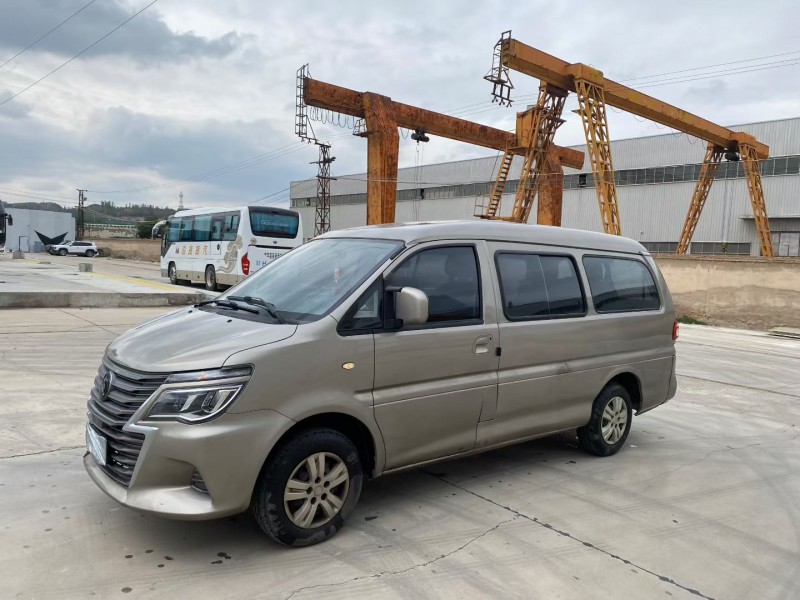 兰州21年东风菱智3