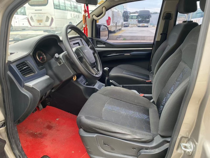 兰州21年东风菱智6