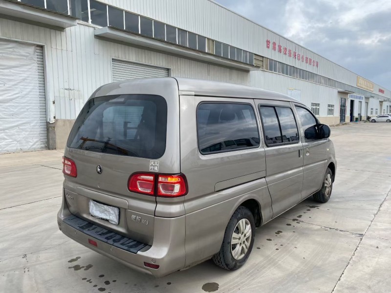 兰州21年东风菱智9