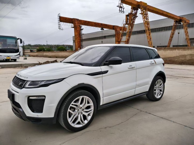 兰州17年路虎极光3