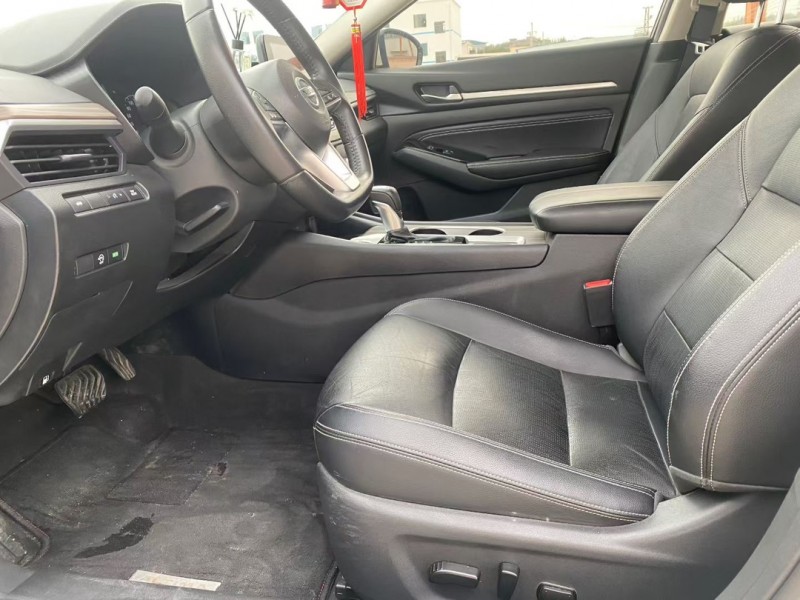 兰州22年日产天籁6