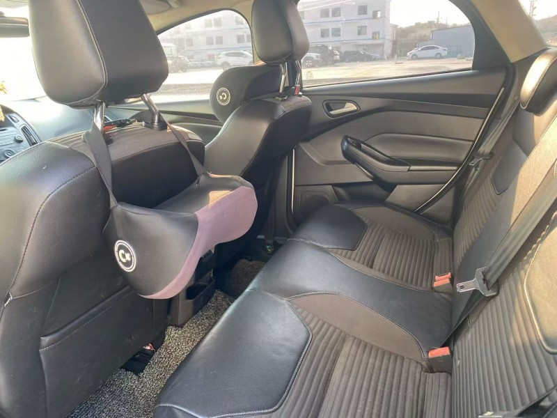 兰州15年福特福克斯4