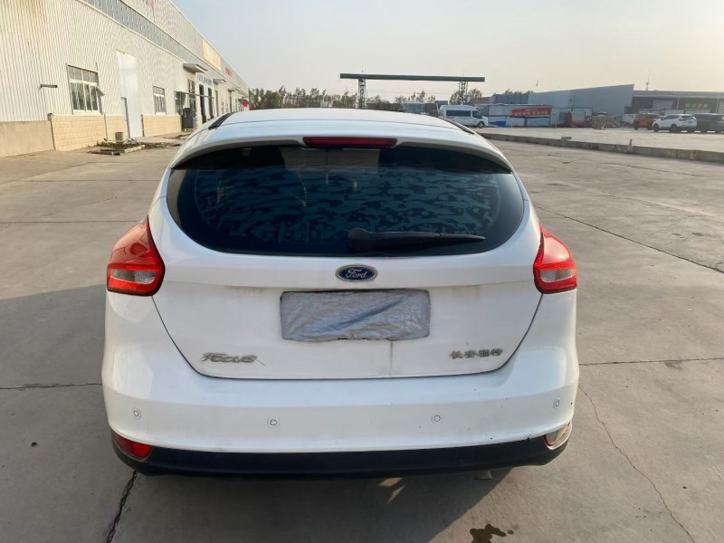 兰州15年福特福克斯8