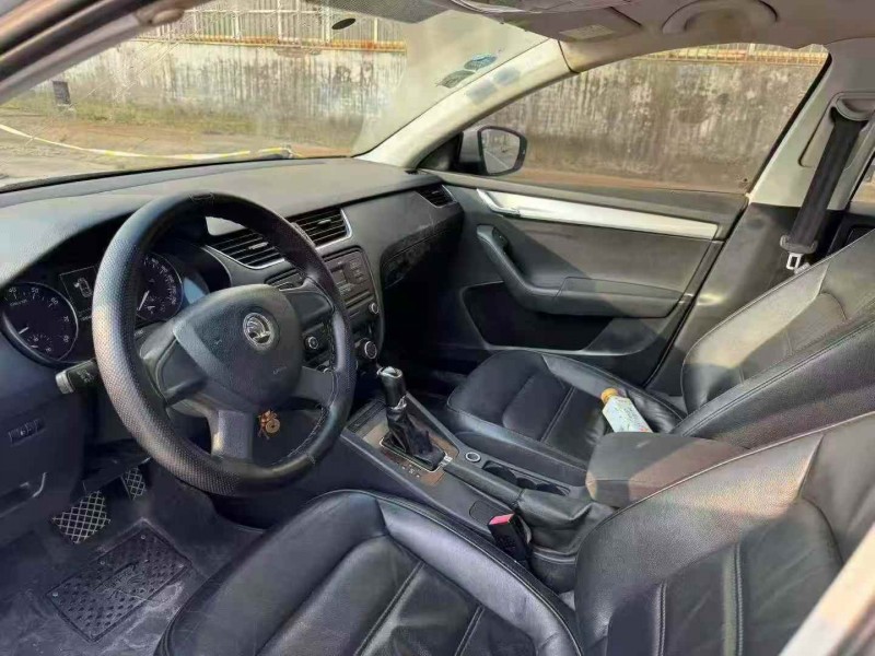 菏泽16年斯柯达明锐4