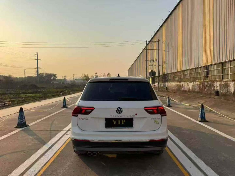 菏泽21年大众途观9