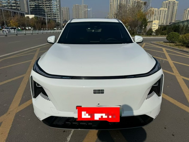 济宁24年吉利银河1