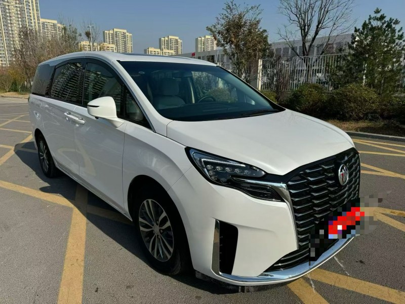 济宁23年别克GL82