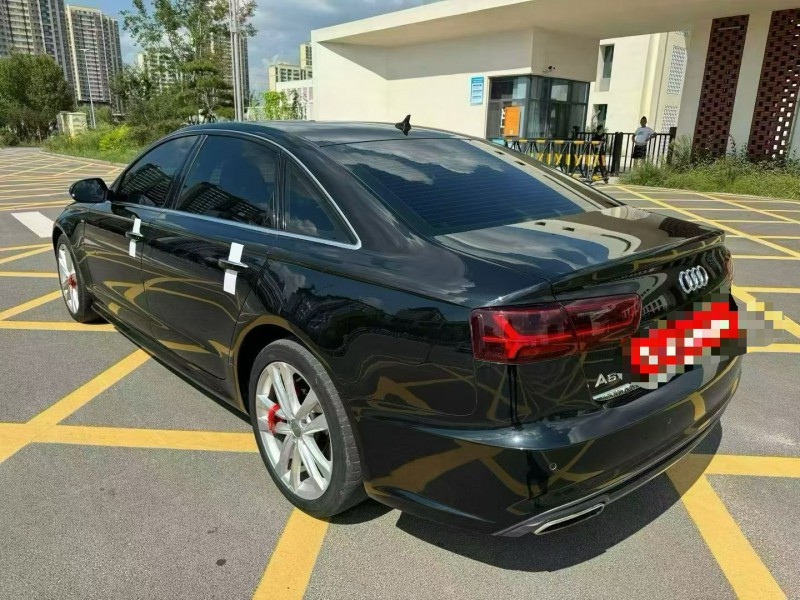 济宁17年奥迪A6L7