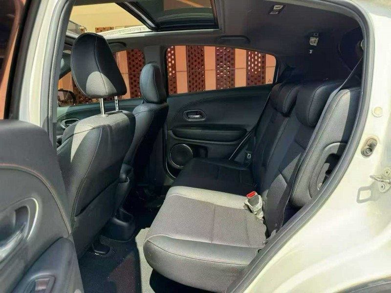 济宁15年本田XRV4