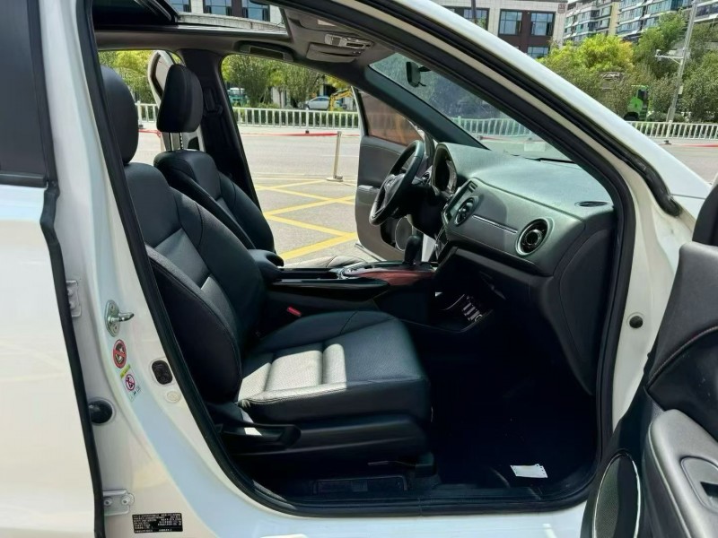 济宁15年本田XRV5