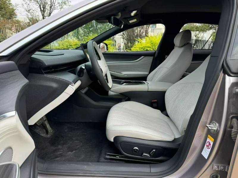 济宁25年长安汽车启源6